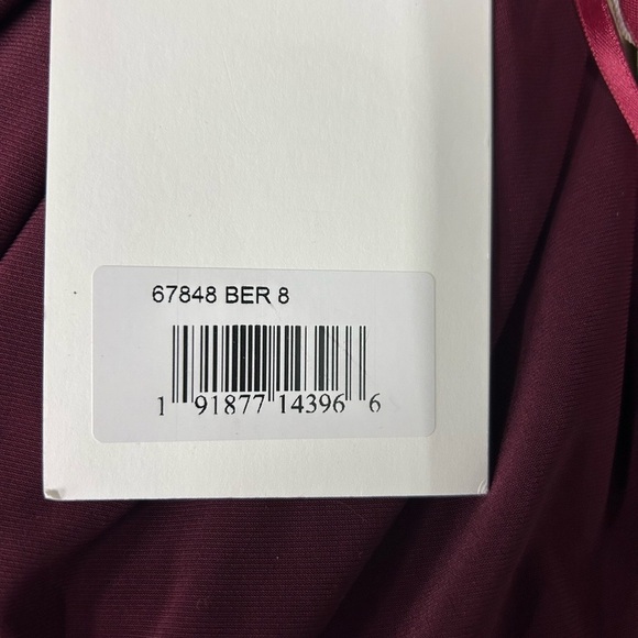 Mac Duggal 67848 NWT FAUX WRAP LONG SLEEVE GOWN W/ APPLIQUÉ DETAIL - Picture 8 of 8